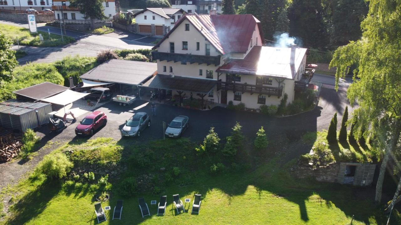 Pension Aura Spicak, Nektere Pokoje Se Saunou Železná Ruda Extérieur photo